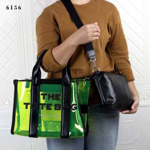 MARC JACOBS ᴛʜᴇ ᴛᴏᴛᴇʙᴀɢ
ᴄᴀɴᴠᴀss & ᴛʀᴀɴsᴘᴀʀᴇɴᴛ
ᴡɪᴛʜ ᴘᴏᴜᴄʜ ᴀɴᴅ ʟᴏɴɢ sᴛʀᴀᴘ
sɪᴢᴇ : 35 cm
105 dhs🇦🇪
Zain31
♥️♥️♥️