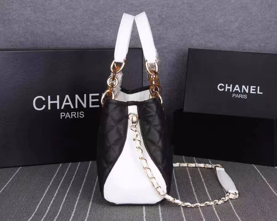 Chanel
100 dhs🇦🇪
Zain161
♥️♥️♥️