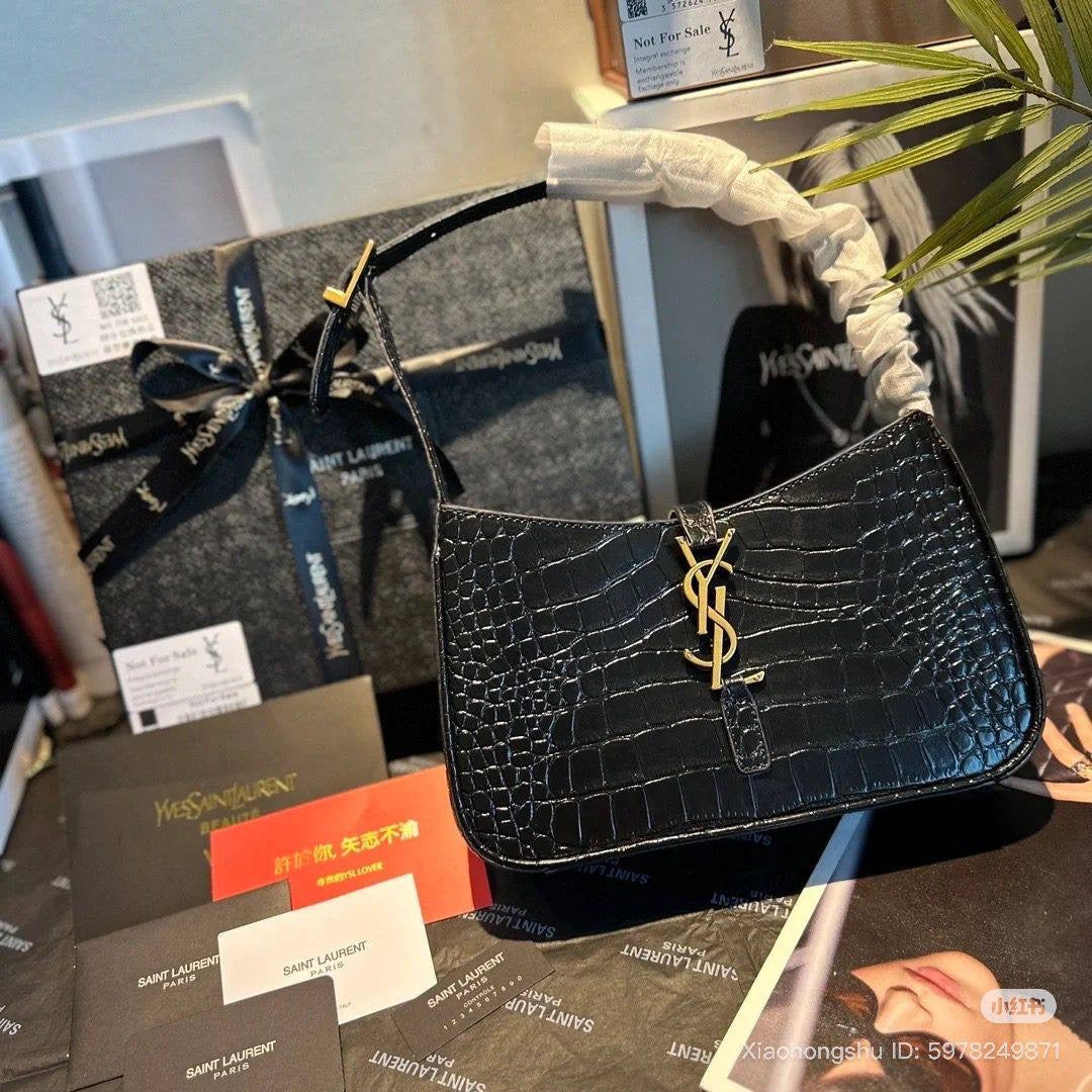 Super Master ++++++
Top Quality 
High Price Bags 
For Price 👇 WTSP Text Zain 0568585901
Zain255
♥️♥️♥️