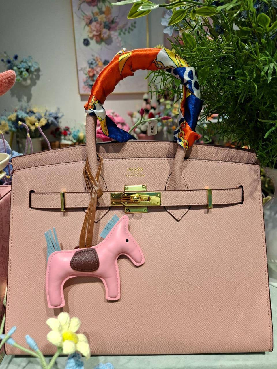 Hermes
30cm
Horse doll + Scarve
120 dhs🇦🇪
Zain44
♥️♥️♥️