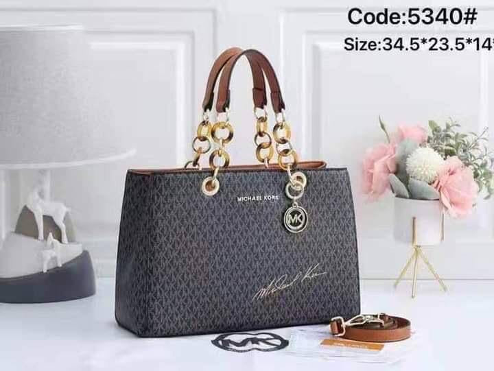 MK
90 dhs🇦🇪
Zain137
♥️♥️♥️