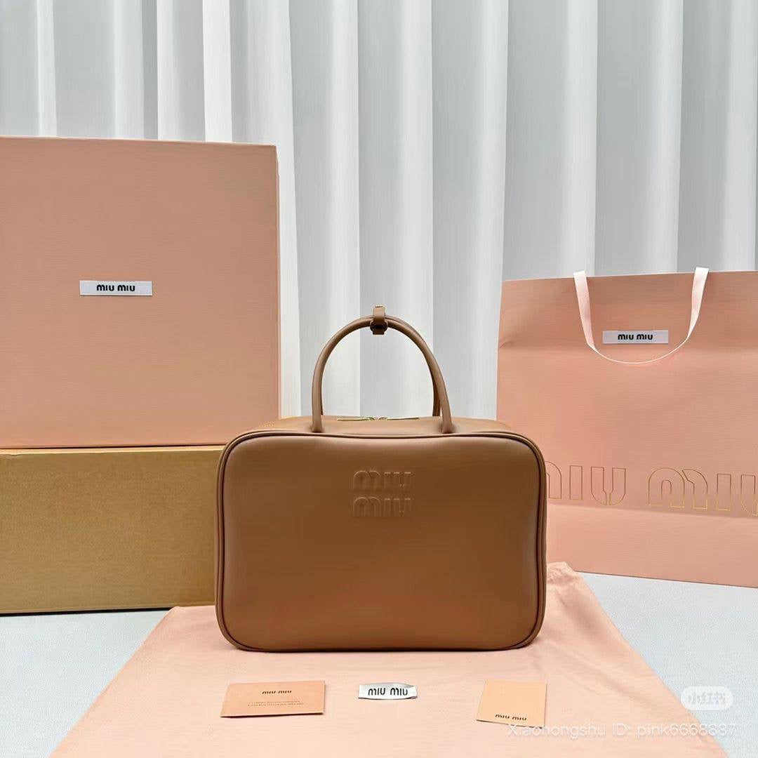 Super Master ++++++
Top Quality 
High Price Bags 
For Price 👇 WTSP Text Zain 0568585901
Zain255
♥️♥️♥️