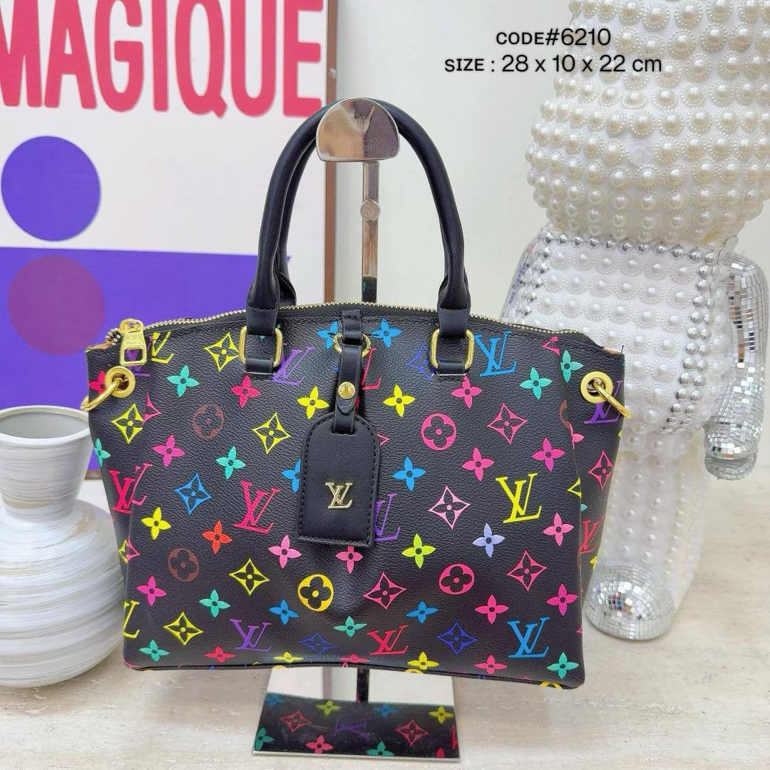 LV
ᴛᴏᴘ ʜᴀɴᴅ ᴛᴏᴛᴇʙᴀɢ
PM ᴇʙᴇɴᴇ ᴍᴏɴᴏɢʀᴀᴍ
ᴡɪᴛʜ ʟᴏɴɢ ʙᴇʟᴛ sᴛʀᴀᴘ
sɪᴢᴇ : 28 cm
70 dhs🇦🇪
Zain31
♥️♥️♥️