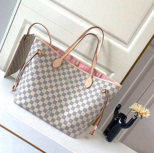 LV NEVERFULL Master
32CM  
250 dhs🇦🇪
WITH BOX 
🎁🎁🎁
Zain131
♥️♥️♥️