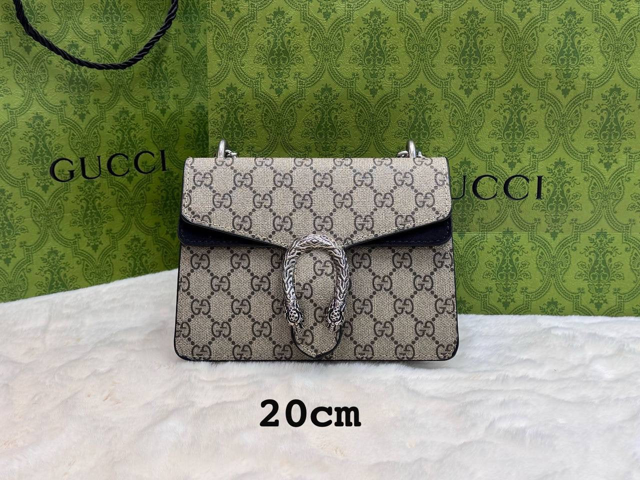 Gucci ᴅɪᴏɴʏsᴜs sᴍᴀʟʟ
ʟᴏɴɢ ᴄʜᴀɪɴ
ᴡɪᴛʜ ʙᴏx
🎁🎁🎁
sɪᴢᴇ:20ᴄᴍ
80 dhs🇦🇪
Zain56
♥️♥️♥️