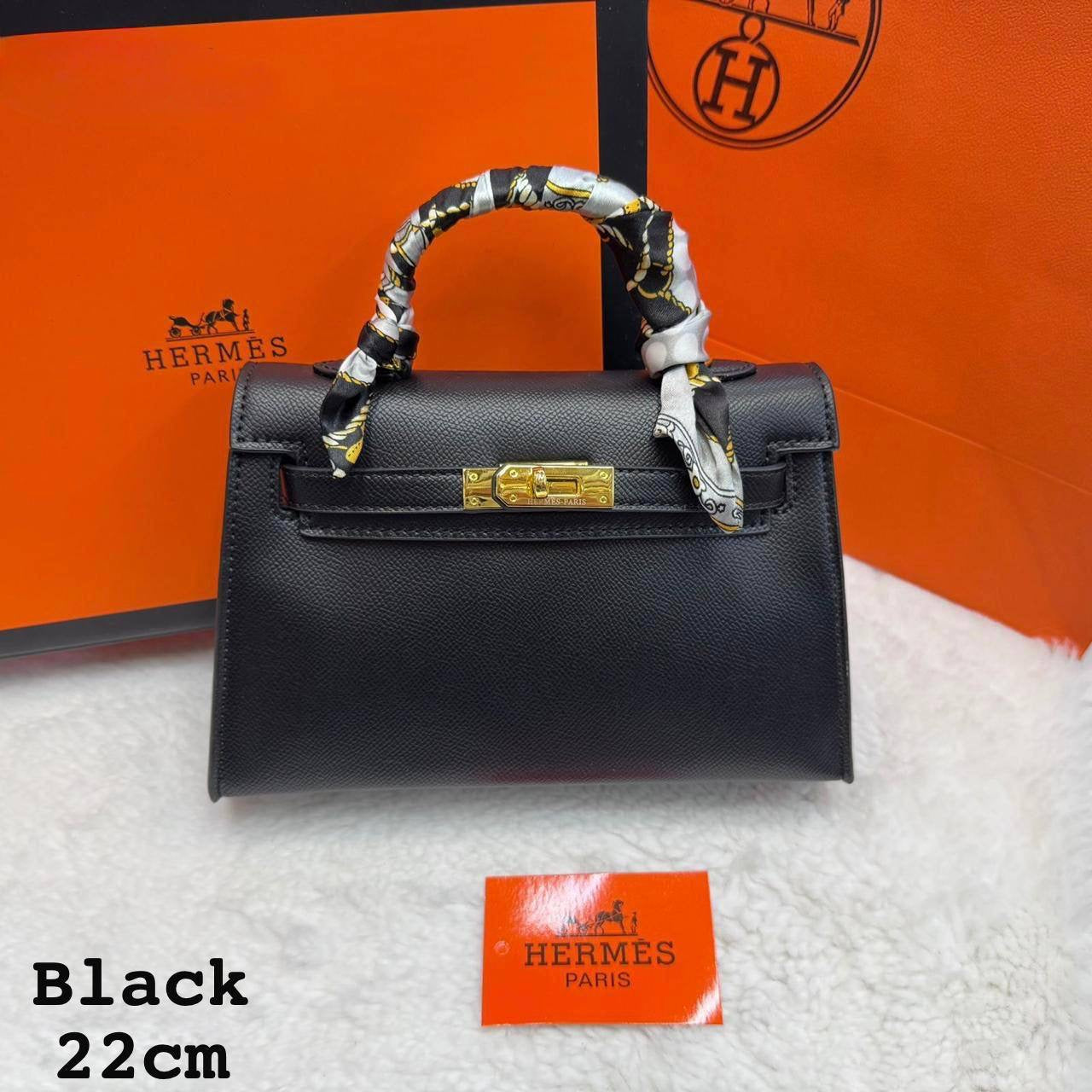 Hermes ᴋᴇʟʟʏ ʙᴀɢ  
gold hardware 
ᴡɪᴛʜ ʙᴏx 
🎁🎁🎁
No twilly
ʟᴇᴀᴛʜᴇʀ 
sɪᴢᴇ:22ᴄᴍ 
90 dhs🇦🇪
Zain56
♥️♥️♥️