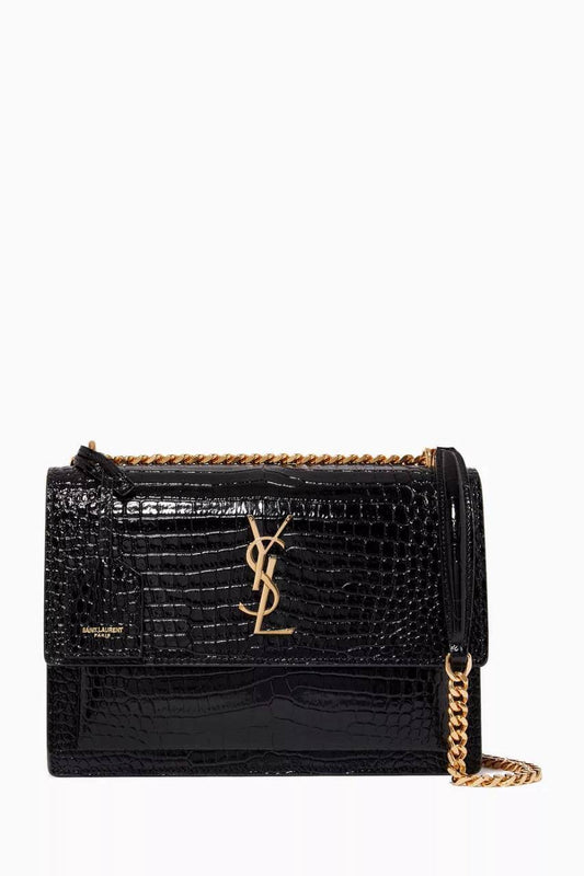 YSL
Best quality 
with box’s 
🎁🎁🎁
100 dhs🇦🇪
size 22 cm
Zain158
♥️♥️♥️