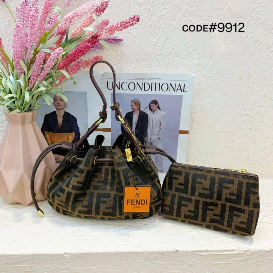 Fendi  POMODORINO
ʙᴜᴄᴋᴇᴛ  ʙᴀɢ ᴢᴜᴄᴄᴀ
sɪᴢᴇ: 23 cm
75 dhs🇦🇪
Zain31
♥️♥️♥️