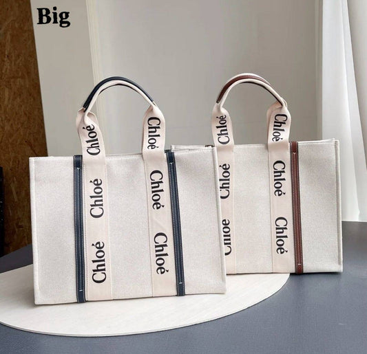 Chloe 
good quality 
Big size 120 dhs🇦🇪
Meduim size 110 dhs🇦🇪
Small size  100 dhs🇦🇪
Zain39
♥️♥️♥️