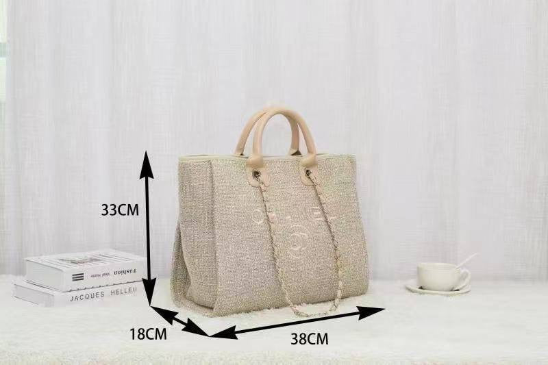 Chanel 
110 dhs🇦🇪
HIGH QUALITY 
Zain154
♥️♥️♥️