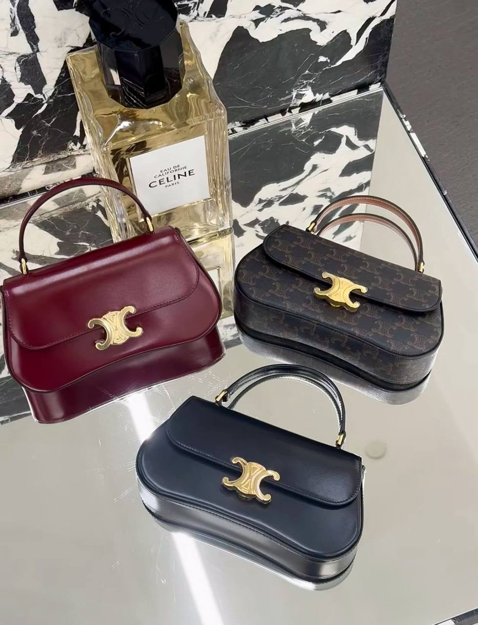 Celine
90 dhs🇦🇪
Good quality
 with box
🎁🎁🎁
Zain35
♥️♥️♥️