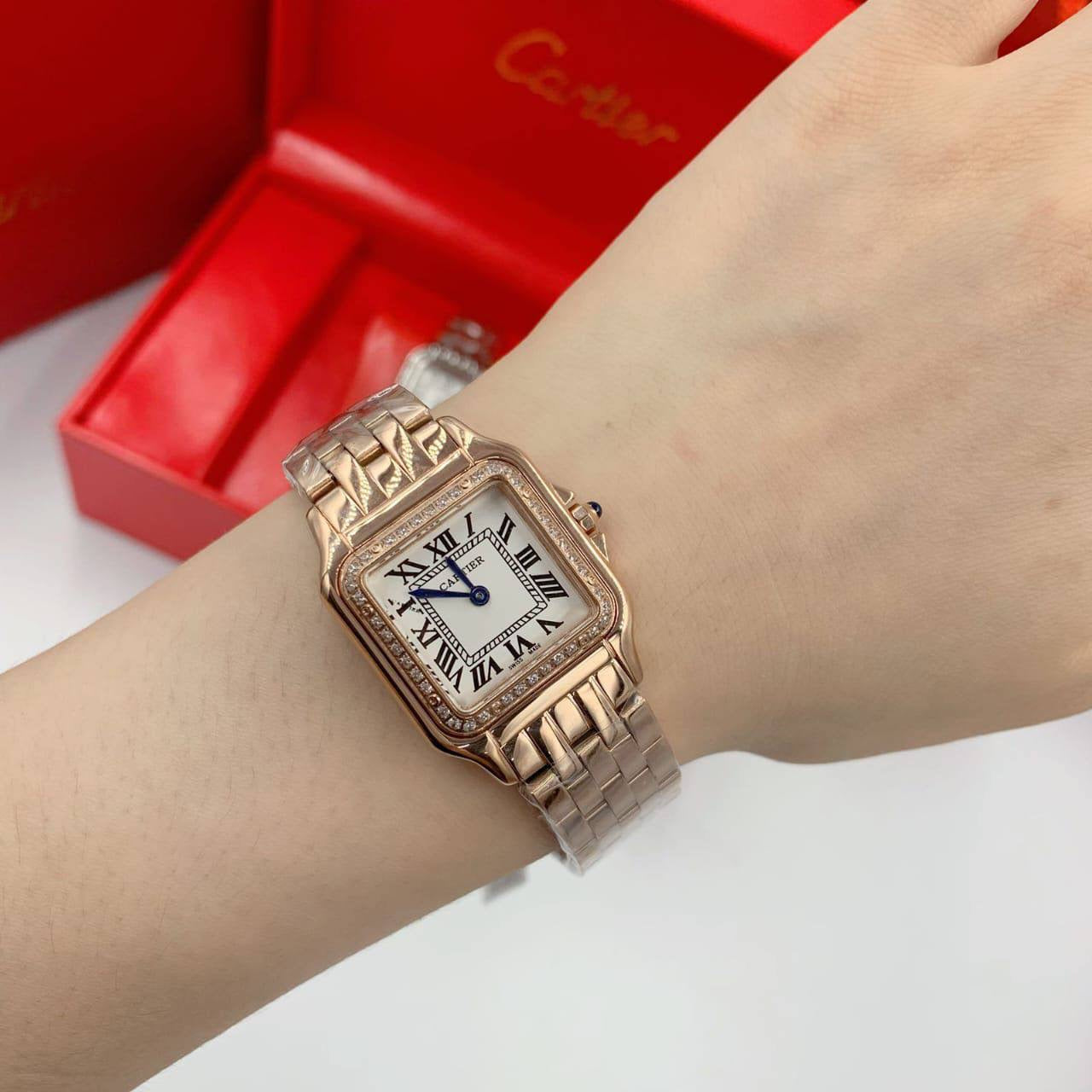 CARTIER WATCH 
LADIES 
Master
200 dhs🇦🇪🇦🇪
WITHBOX
🎁🎁🎁
Zain40
♥️♥️♥️