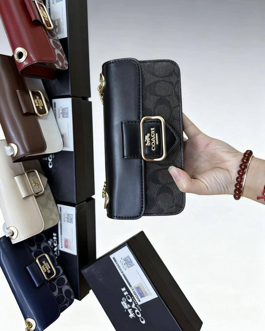 Coach
90 dhs🪙
With box
🎁🎁🎁
Zain35
♥️♥️♥️