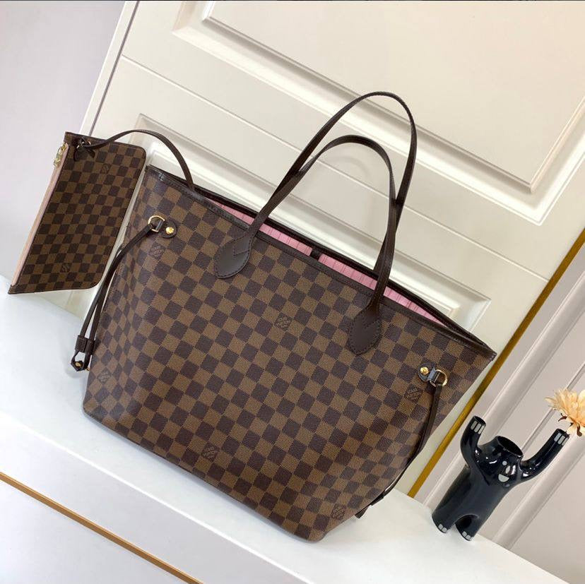 LV NEVERFULL Master
32CM  
250 dhs🇦🇪
WITH BOX 
🎁🎁🎁
Zain131
♥️♥️♥️