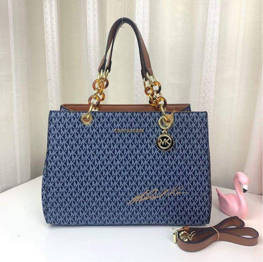 MK
90 dhs🇦🇪
Zain137
♥️♥️♥️