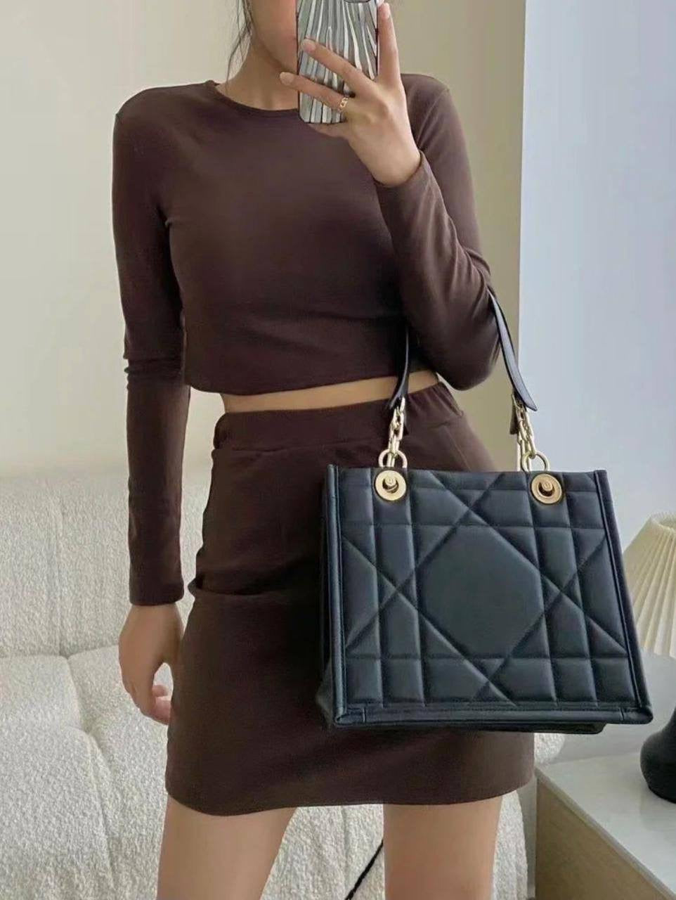 YSL - Dior
offer price
65 dhs🇦🇪
Zain39
♥️♥️♥️