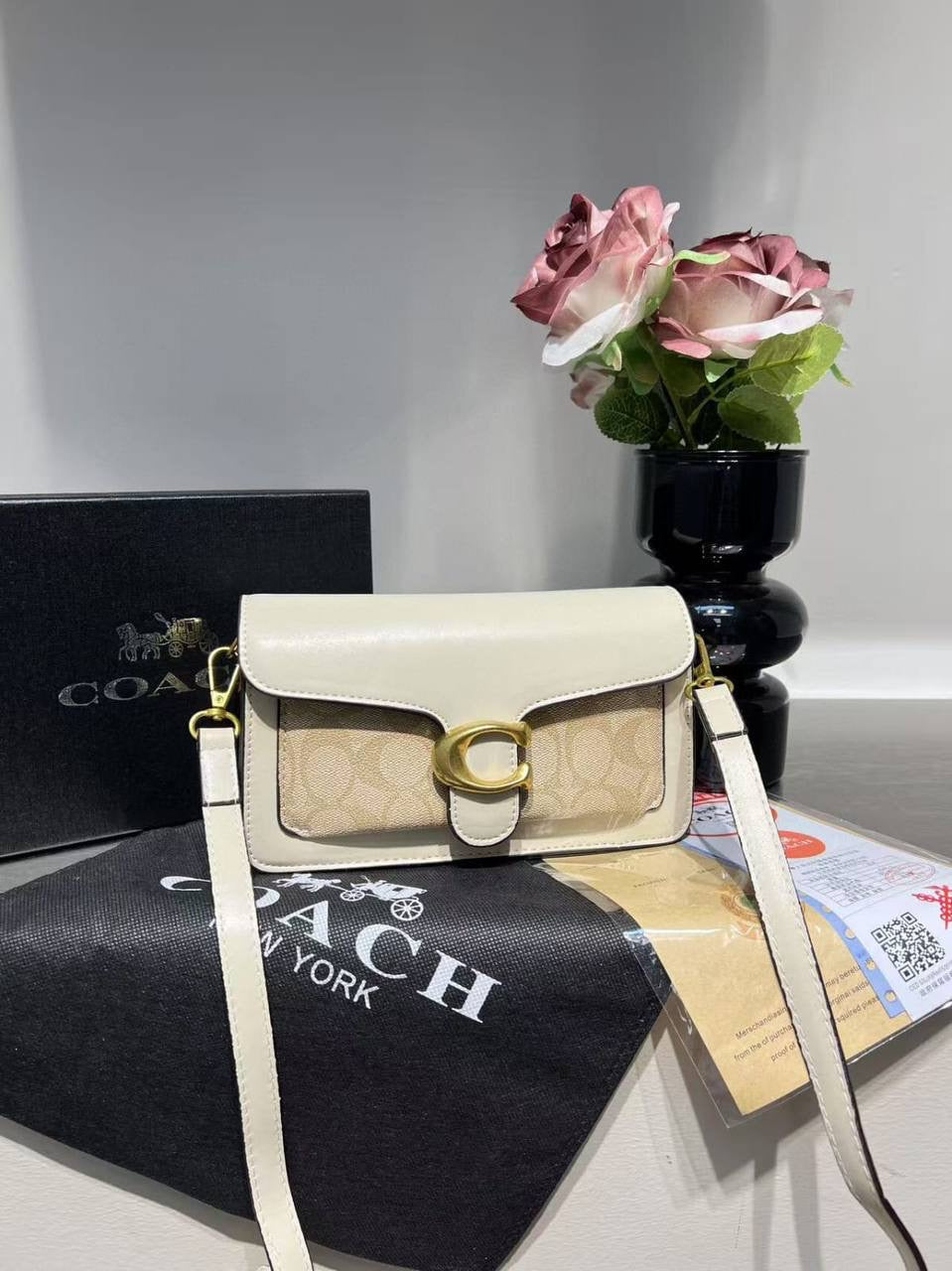 Coach
65 dhs🇦🇪
Zain173
♥️♥️♥️