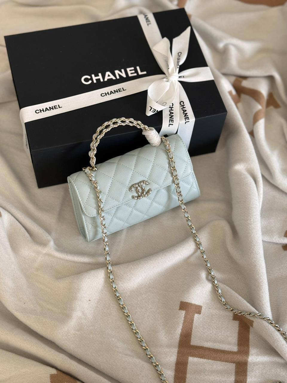 Chanel Master ++++
For Price 👇 WTSP Text Zain 0568585901
Zain258
♥️♥️♥️