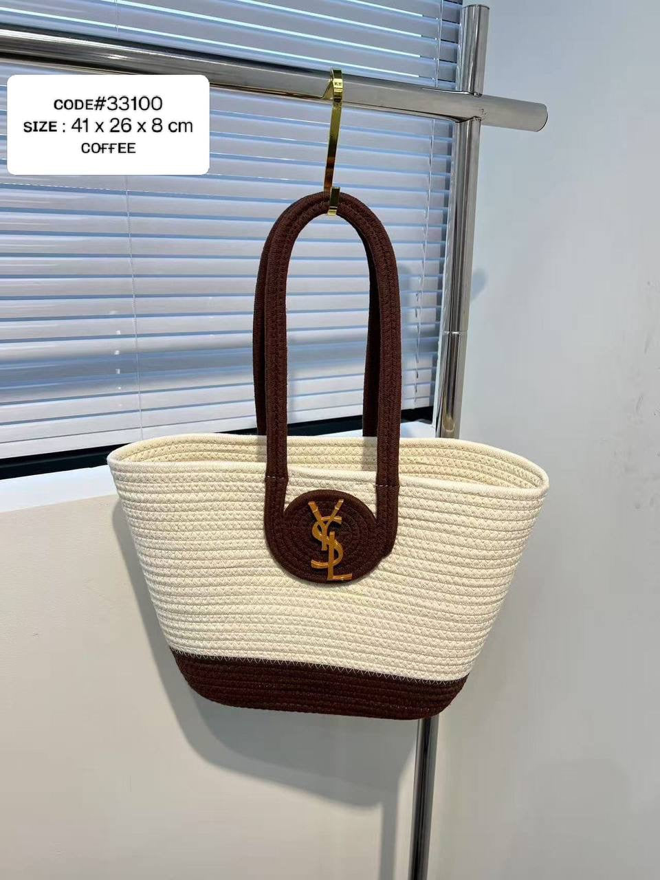 YSL - YVES SAINT LAURENT
BEACH  SHOULDER BAG
sɪᴢᴇ : 41 cm
60 dhs🇦🇪
Zain31
♥️♥️♥️