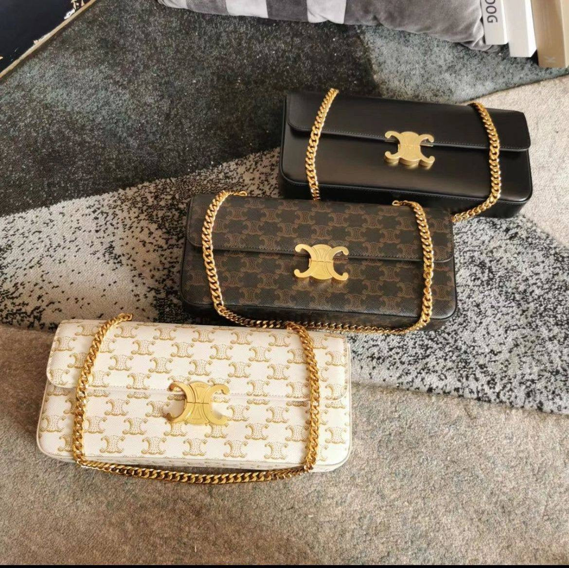 Celine
90 dhs🇦🇪
Good quality
 with box
🎁🎁🎁
Zain35
♥️♥️♥️