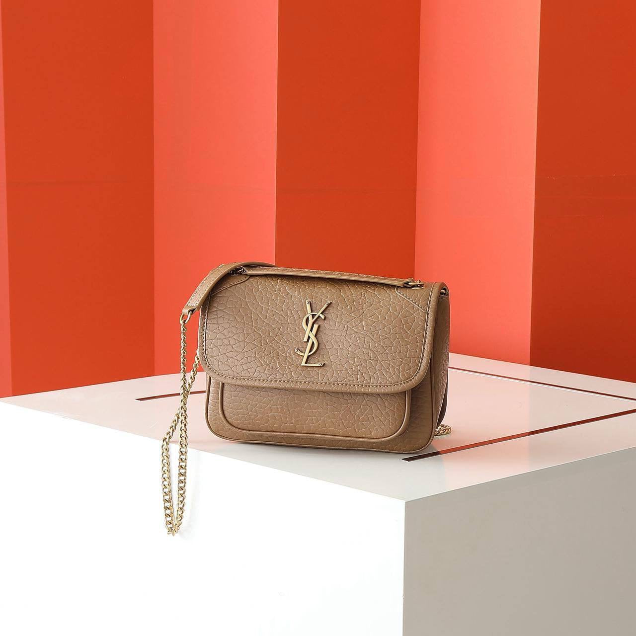 YSL Master
250 dhs🇦🇪
Zain192
♥️♥️♥️