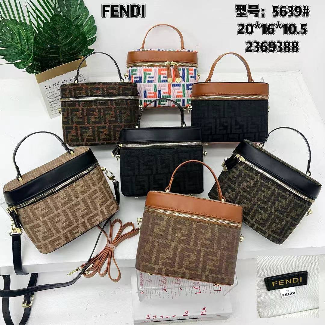 Fendi
65 dhs🇦🇪
Zain22
♥️♥️♥️