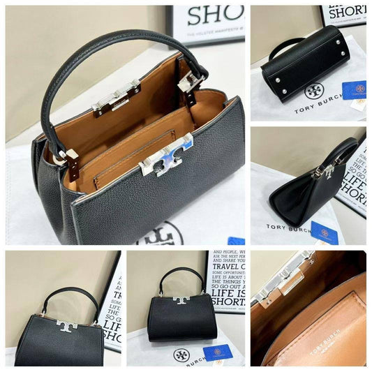 Tory Burch
95 dhs🇦🇪
size:22cm
Good quality 
with box
🎁🎁🎁
Zain35
♥️♥️♥️