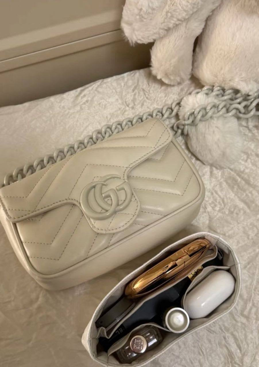 Gucci
90 dhs🇦🇪
Good quality 
with box
🎁🎁🎁
Zain35
♥️♥️♥️