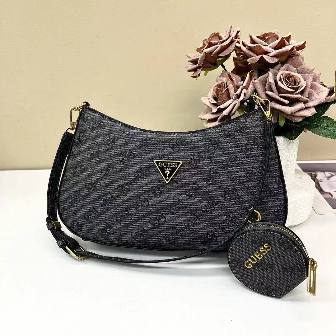 Guess 
65 dhs🇦🇪
Zain173
♥️♥️♥️