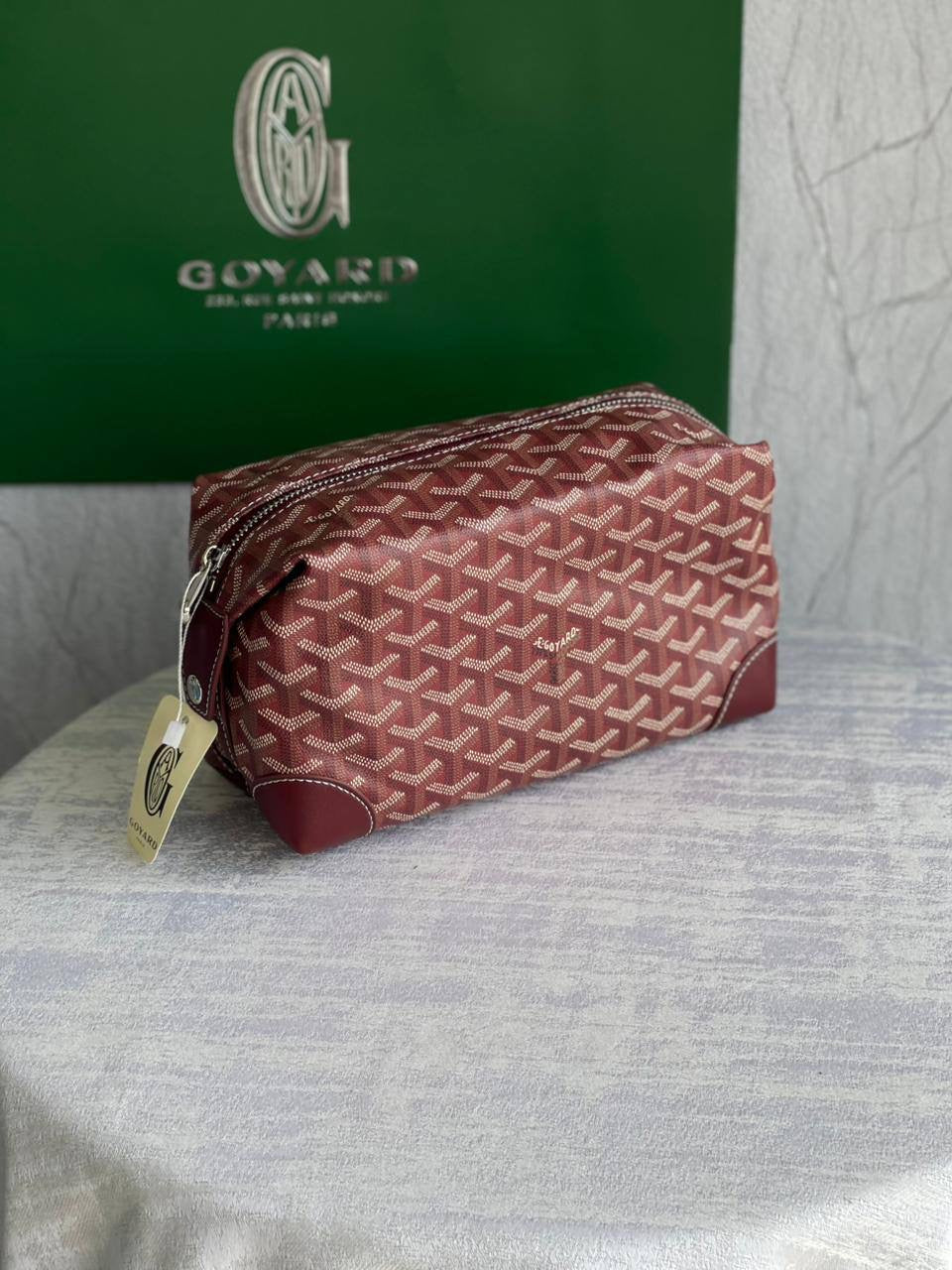 GOYARD
*Wash bag*
*Master quality*
350 dhs🇦🇪
Zain179
♥️♥️♥️