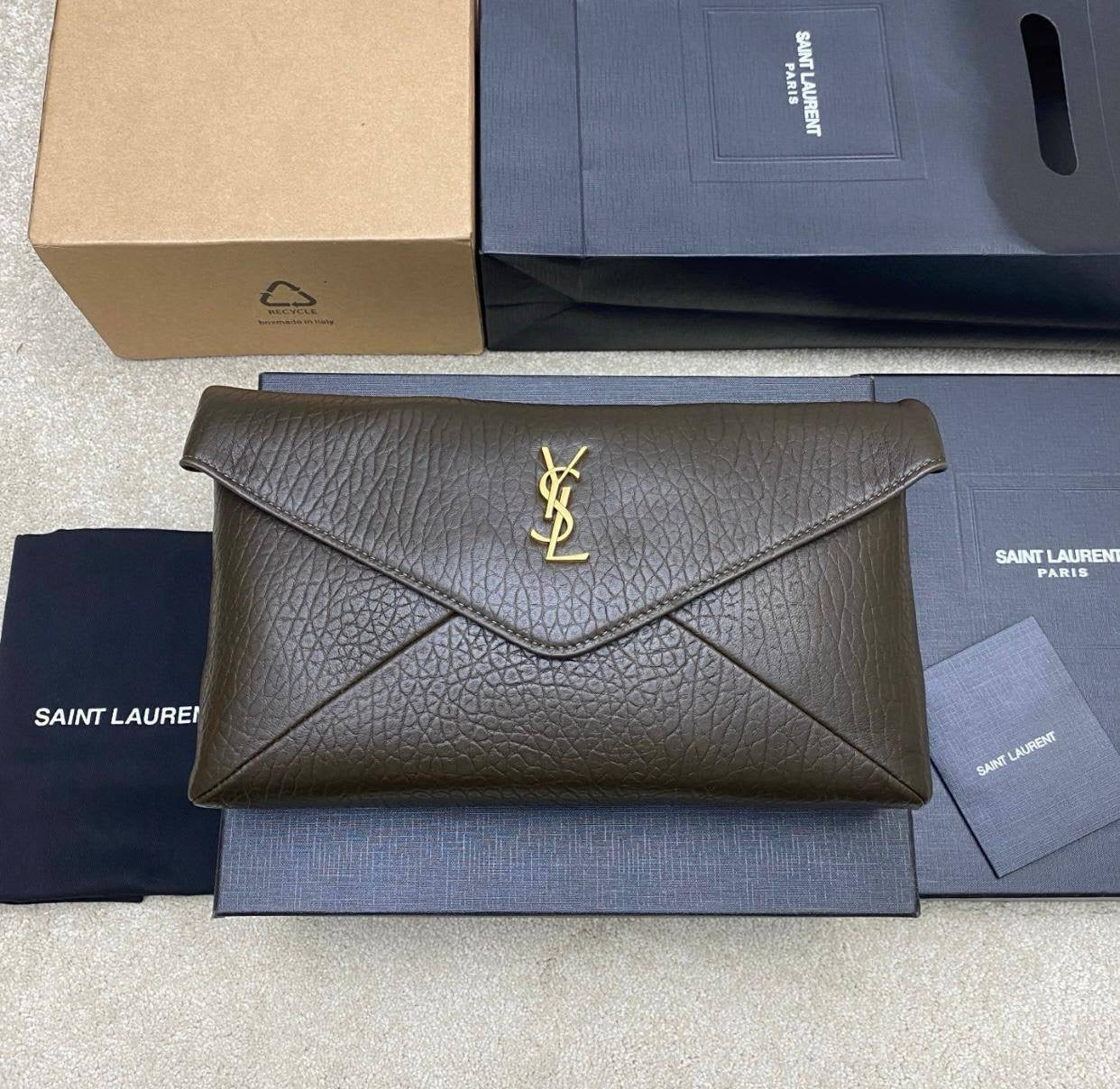 YSL💕💕💕
Super master quality 💯
Available now 💫 ✨✨
For Price 👇 WTSP Text Zain 0568585901
Zain252
♥️♥️♥️