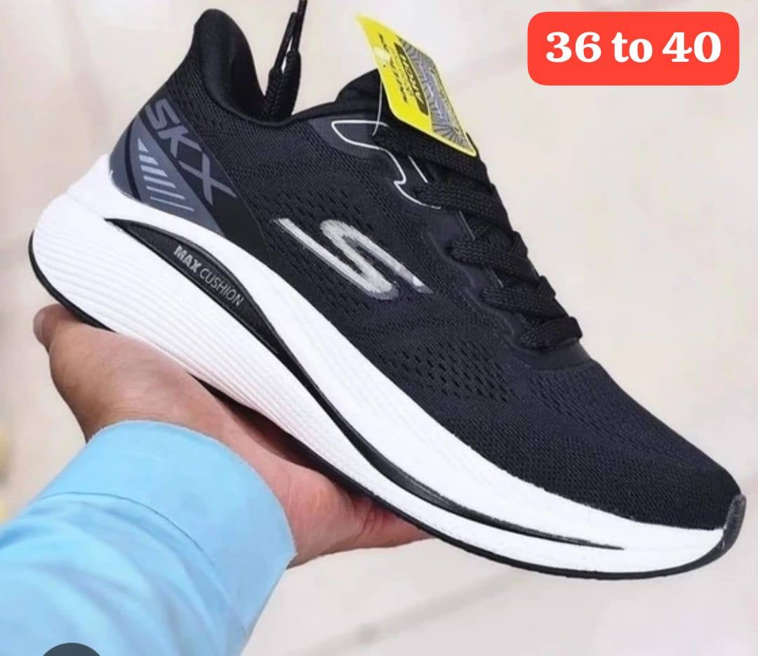 Skechers
Size 36 to 40
100 dhs🇦🇪
Zain27
♥️♥️♥️