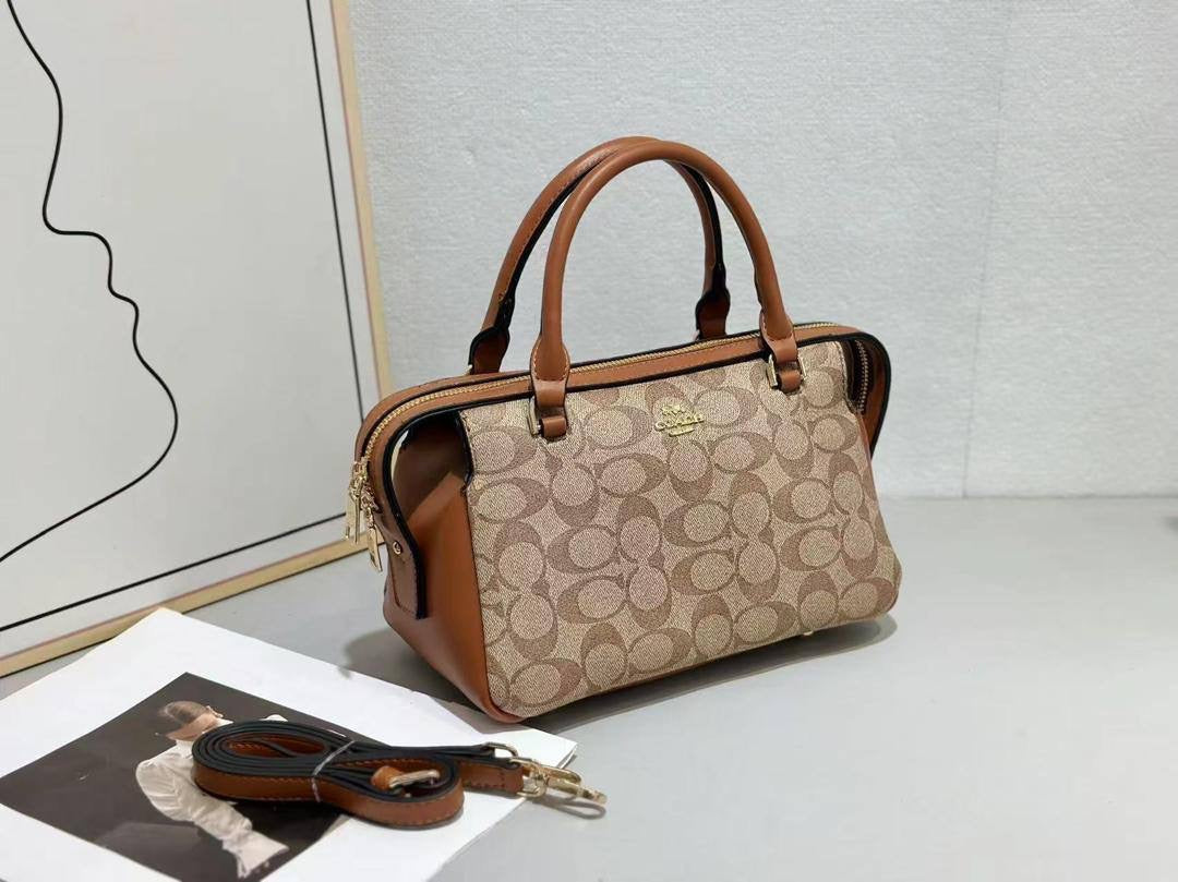 Coach
85 dhs🇦🇪
size 24cm
Zain26
♥️♥️♥️