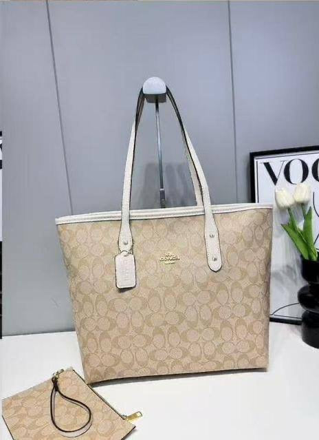 Coach
42 cm
80 dhs🇦🇪
Zain17
♥️♥️♥️