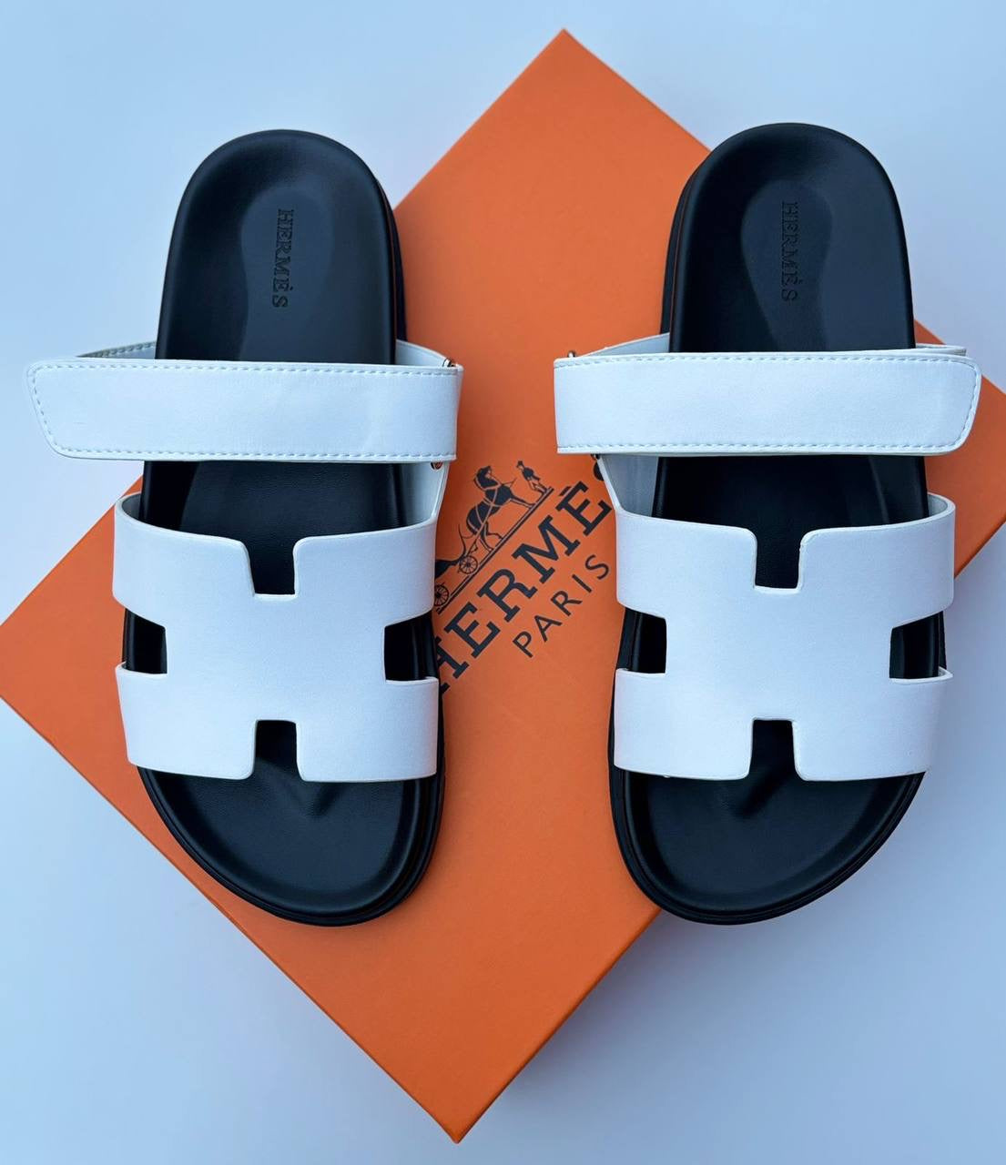 Hermes 
100 dhs🇦🇪
Size 40-45
Before price
110 dhs❌
Zain55
♥️♥️♥️