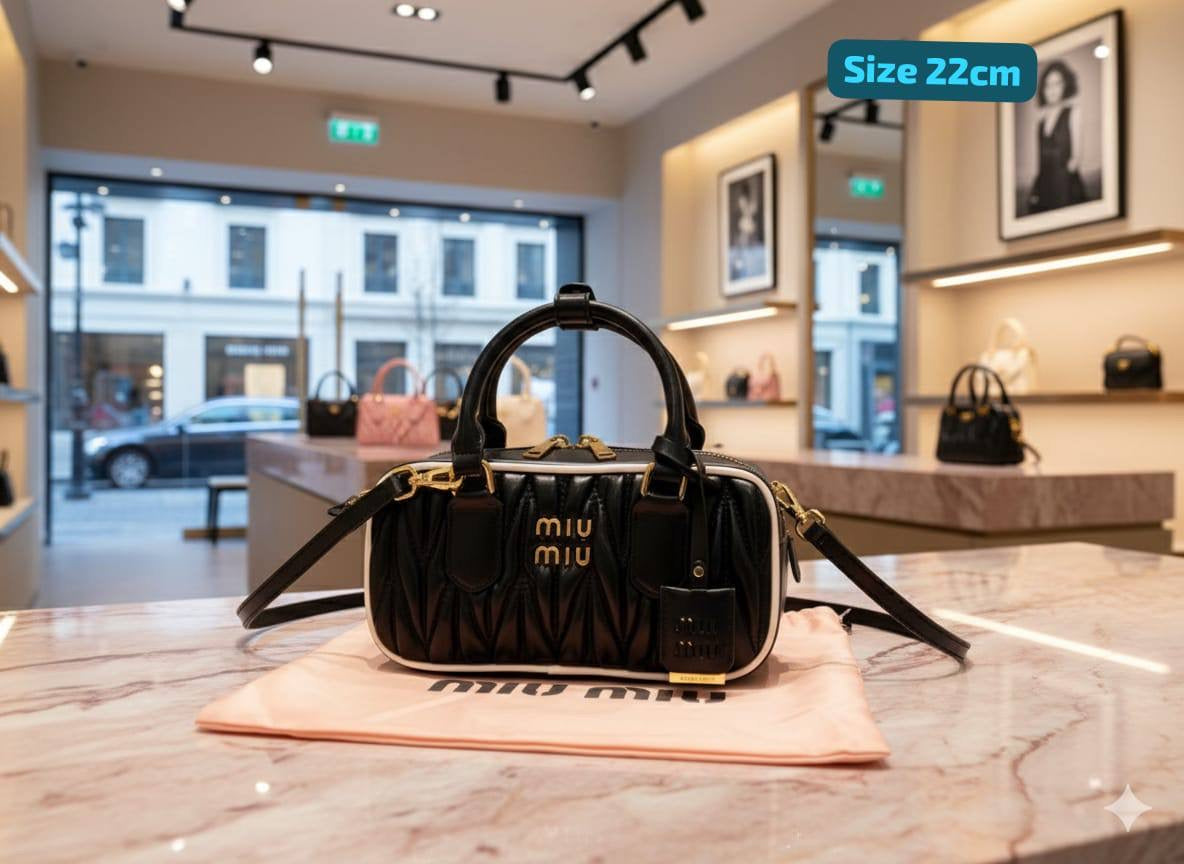 Miu Miu
Good quality 
with box 
🎁🎁🎁
95 dhs🇦🇪
Zain186
♥️♥️♥️