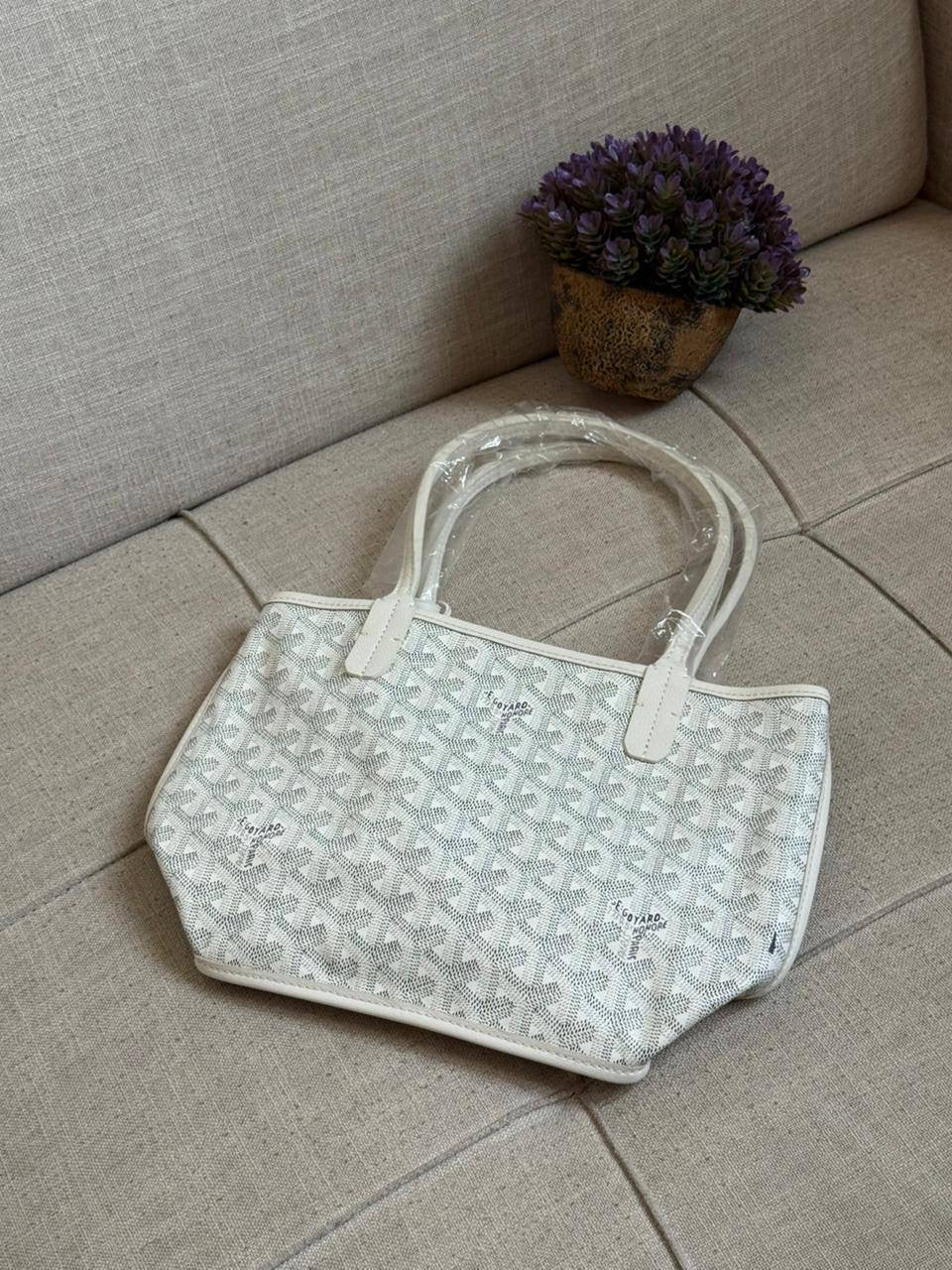 GOYARD✨
SUPER MASTER AAA✅
Same Orginal 👌
For Price 👇 WTSP Text Zain 0568585901
ZainShop
♥️♥️♥️
