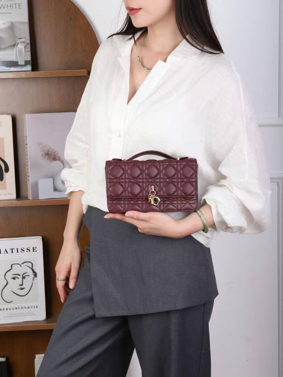 Dior
with box
🎁🎁🎁
90 dhs🇦🇪
Zain219
♥️♥️♥️