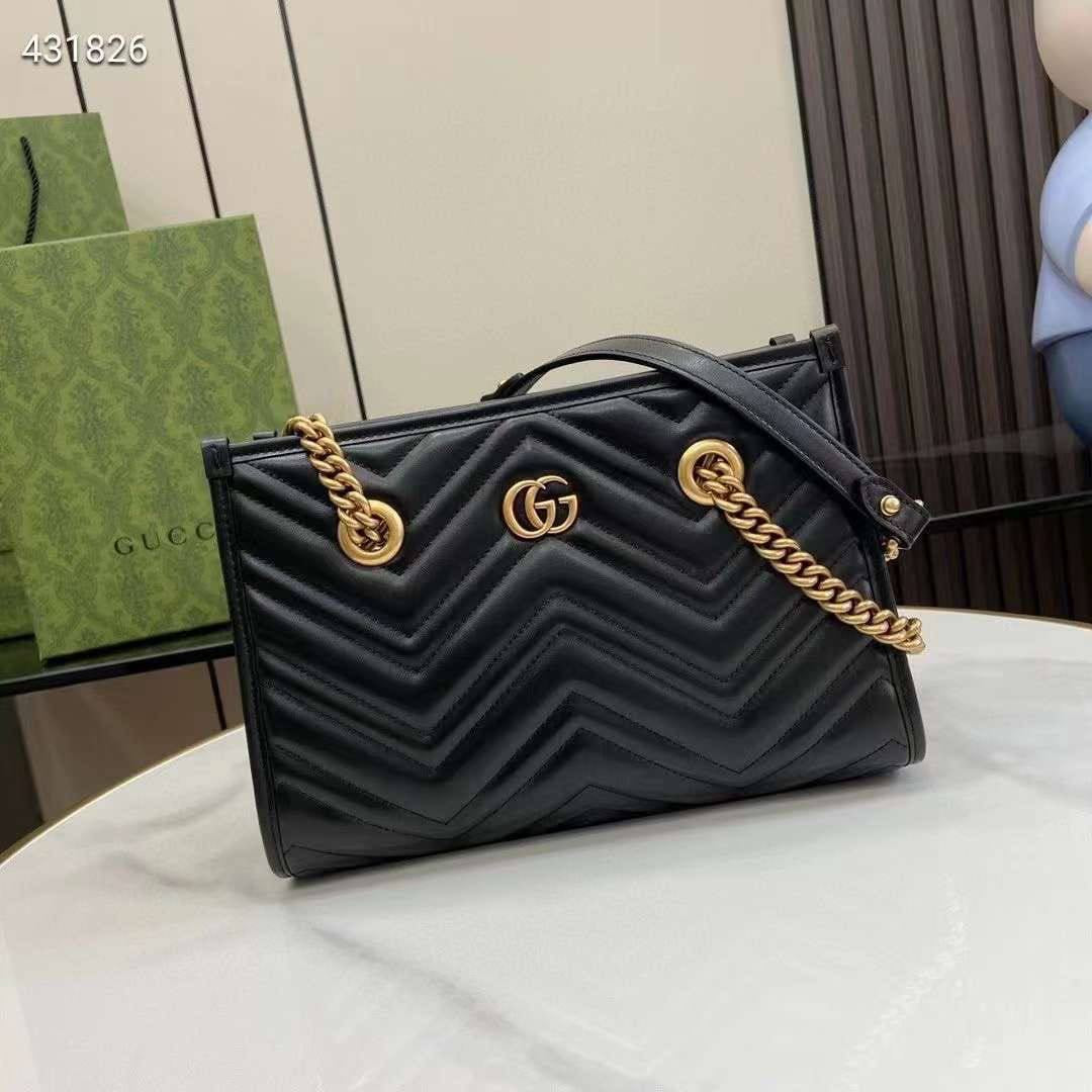 Gucci  Master
         26 Cm
220 dhs🇦🇪
Zain131
♥️♥️♥️