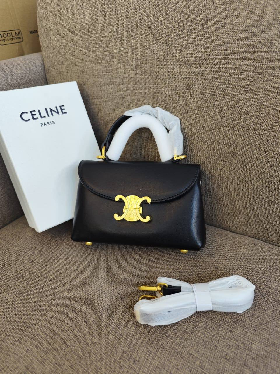 Celine
95 dhs🇦🇪
with box
🎁🎁🎁
24755# New Styles
Zain26
♥️♥️♥️