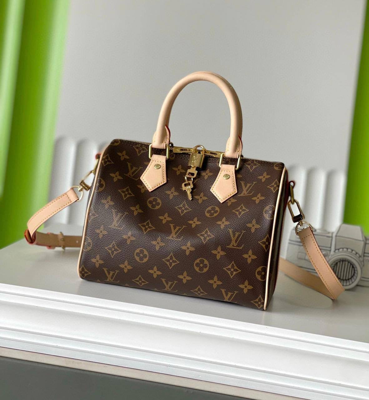 LV SPEEDY 
COPY ONE 
25CM 
SPECIAL OFFER 
130 dhs🇦🇪
Zain39
♥️♥️♥️