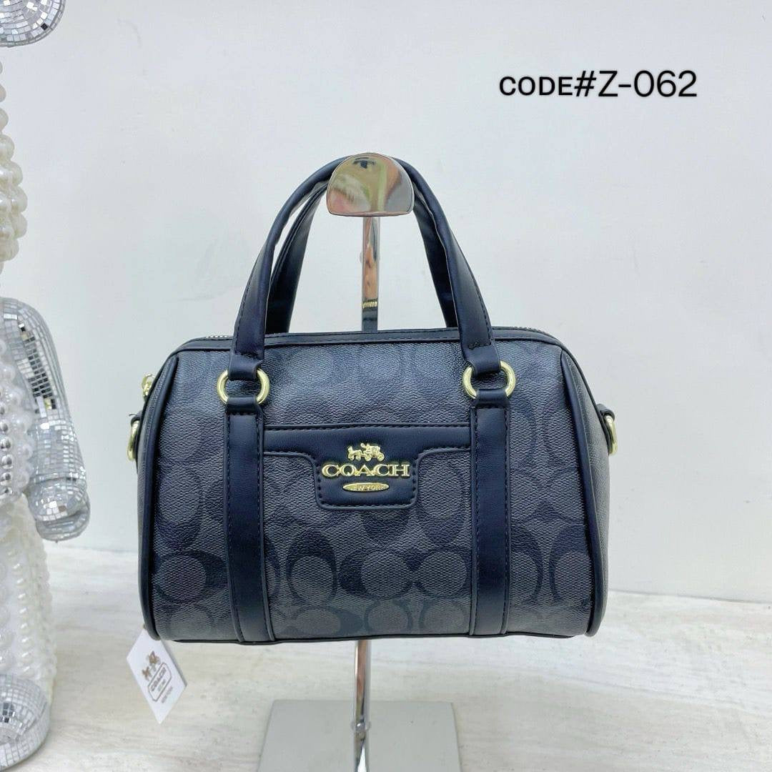 Coach ʀᴏᴡᴀɴ sᴀᴛᴄʜᴇʟ
ᴛᴏᴘ ʜᴀɴᴅʟᴇ ᴄʀᴏssʙᴀɢ
ᴡɪᴛʜ ᴛᴀssᴇʟ ᴄʜᴀɪɴ
ɪᴛ ʜᴀs ʟᴏɴɢ ʙᴇʟᴛ sᴛʀᴀᴘ
sɪᴢᴇ: 23 cm
70 dhs🇦🇪
Zain31
♥️♥️♥️