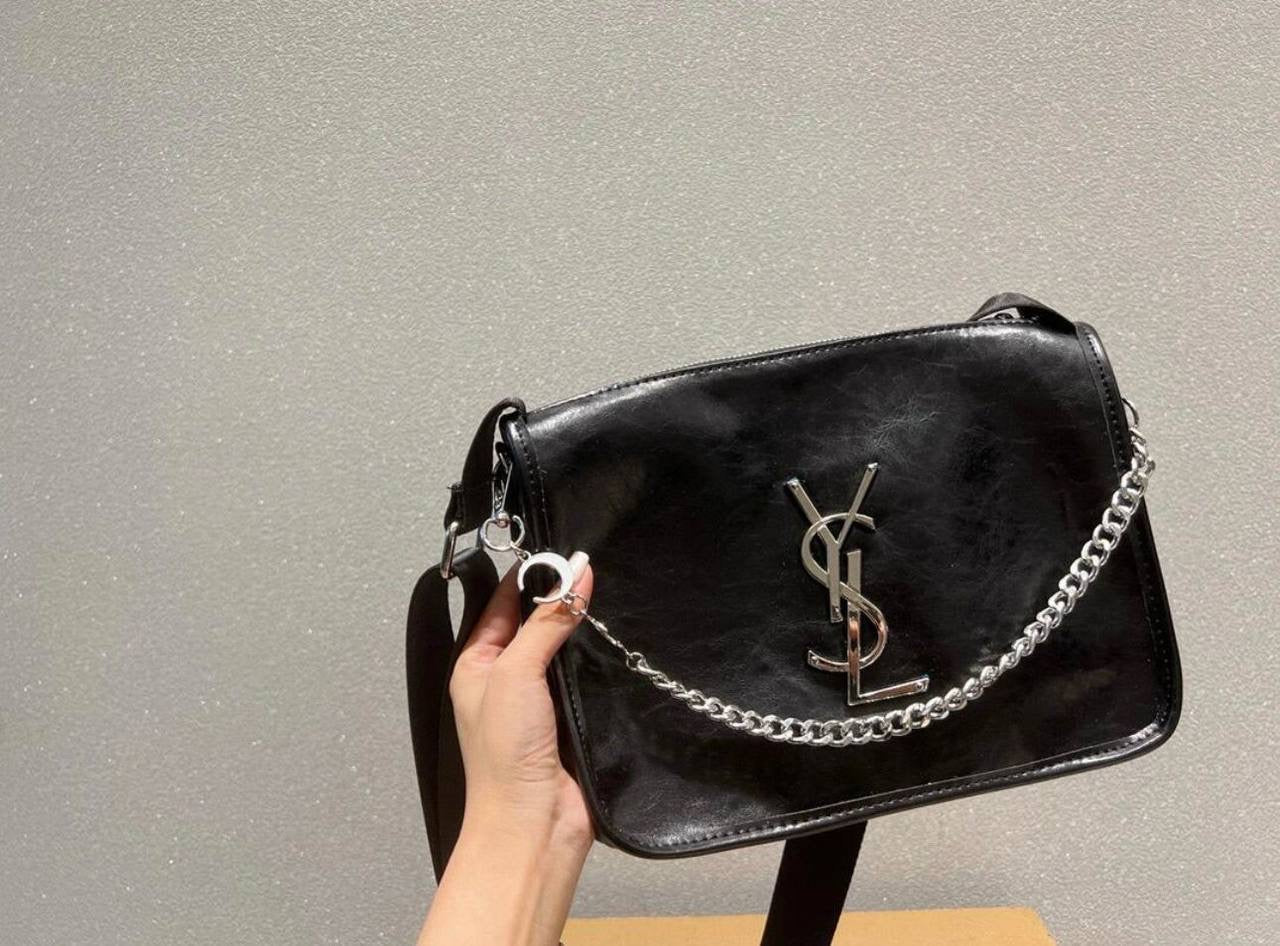 YSL 
GOOD QUALITY SPECIAL 
OFFER 
WITH BOX 
🎁🎁🎁
65 dhs🇦🇪
Zain39
♥️♥️♥️