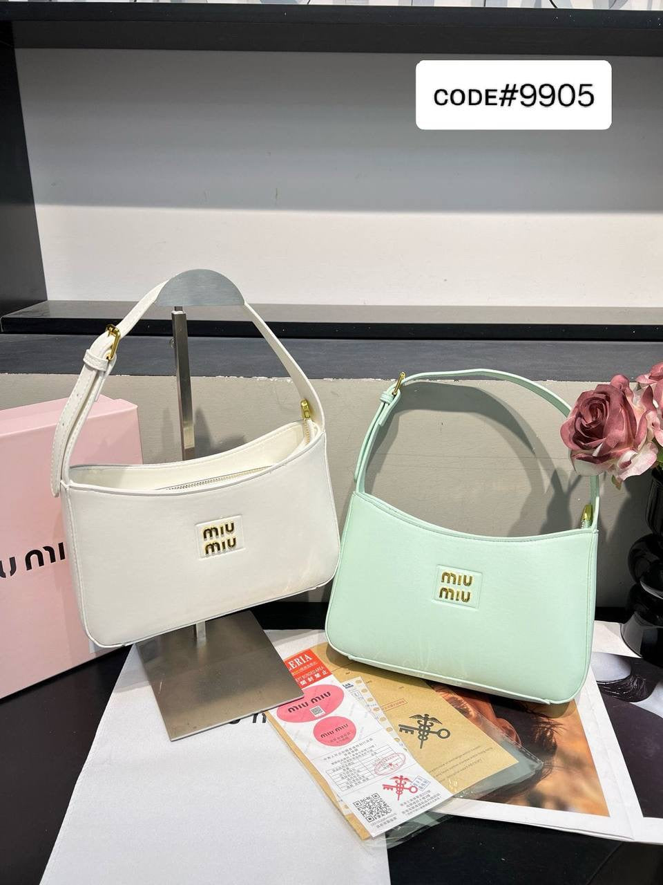 Miu Miu
sʜᴏᴜʟᴅᴇʀ ʙᴀɢ
ᴢɪᴘᴘᴇʀ ᴛʏᴘᴇ
ᴍᴀᴛᴛᴇ ʟᴇᴀᴛʜᴇʀ ᴍᴀᴛᴇʀɪᴀʟ
sɪᴢᴇ : 23 cm
ᴡɪᴛʜ BOX
🎁🎁🎁
65 dhs🇦🇪
Zain31
♥️♥️♥️