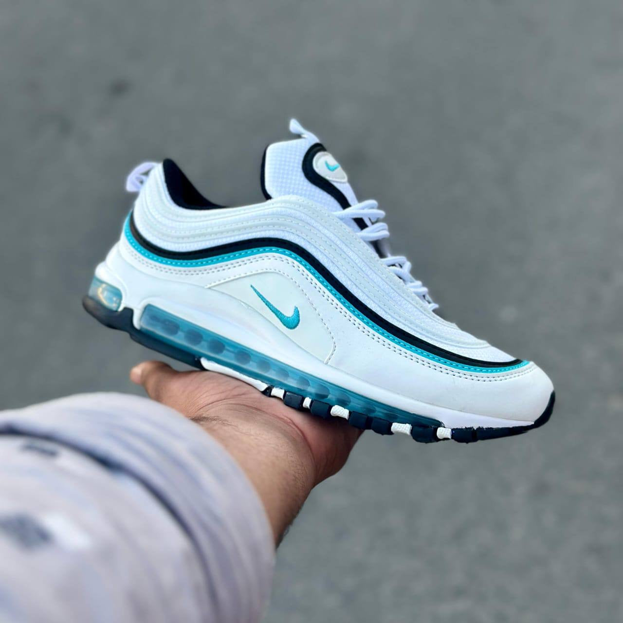 Airmax TN - Airmax 97
Size 40 to 45 
120 dhs🇦🇪
Zain27
♥️♥️♥️