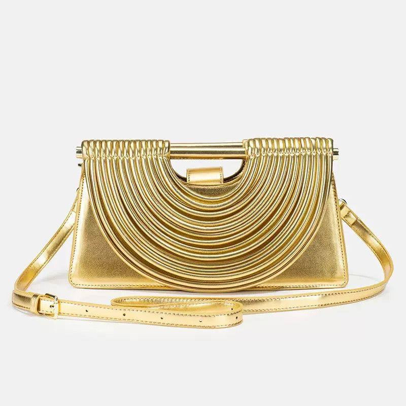 BOTTEGA 
NEW CAME GOOD QUALITY 
120 dhs🇦🇪
Zain39
♥️♥️♥️