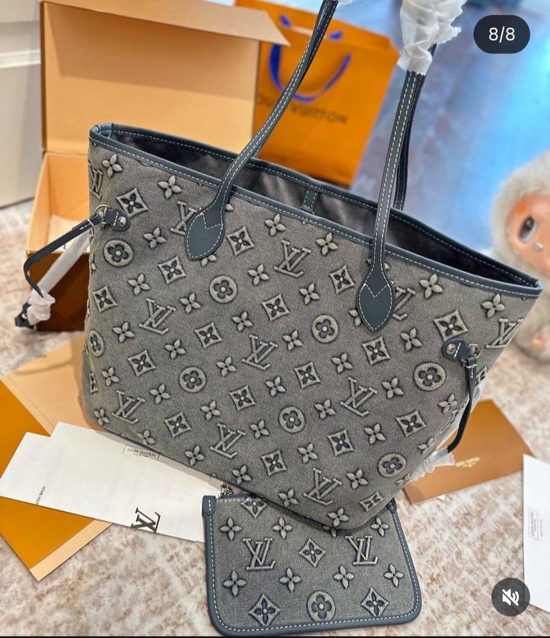 LV Master 
Denim 
270 dhs🇦🇪
WITH BOX 
🎁🎁🎁
Zain131
♥️♥️♥️