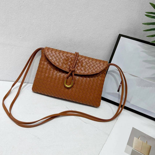 Bottega
WITH BOX 
🎁🎁🎁
95 dhs🇦🇪
Zain154
♥️♥️♥️