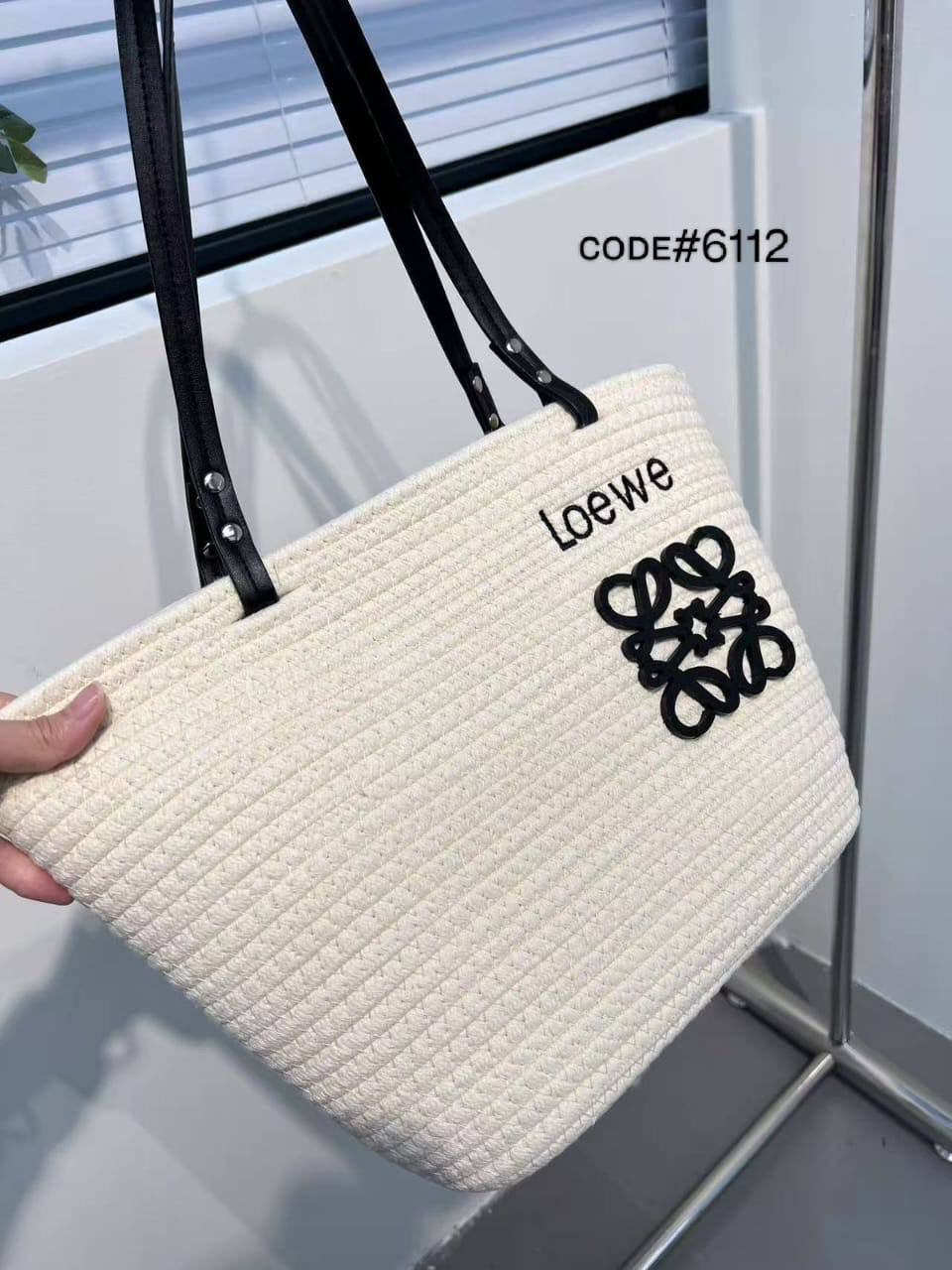 Loewe ʙᴇᴀᴄʜ ᴛᴏᴛᴇʙᴀɢ
ʀᴏᴘᴇ ᴛᴀssᴇʟ ᴍᴀᴛᴇʀɪᴀʟ
ɴᴏɴ ᴢɪᴘᴘᴇʀ
sɪᴢᴇ: 43 cm
50 dhs🇦🇪
Zain31
♥️♥️♥️