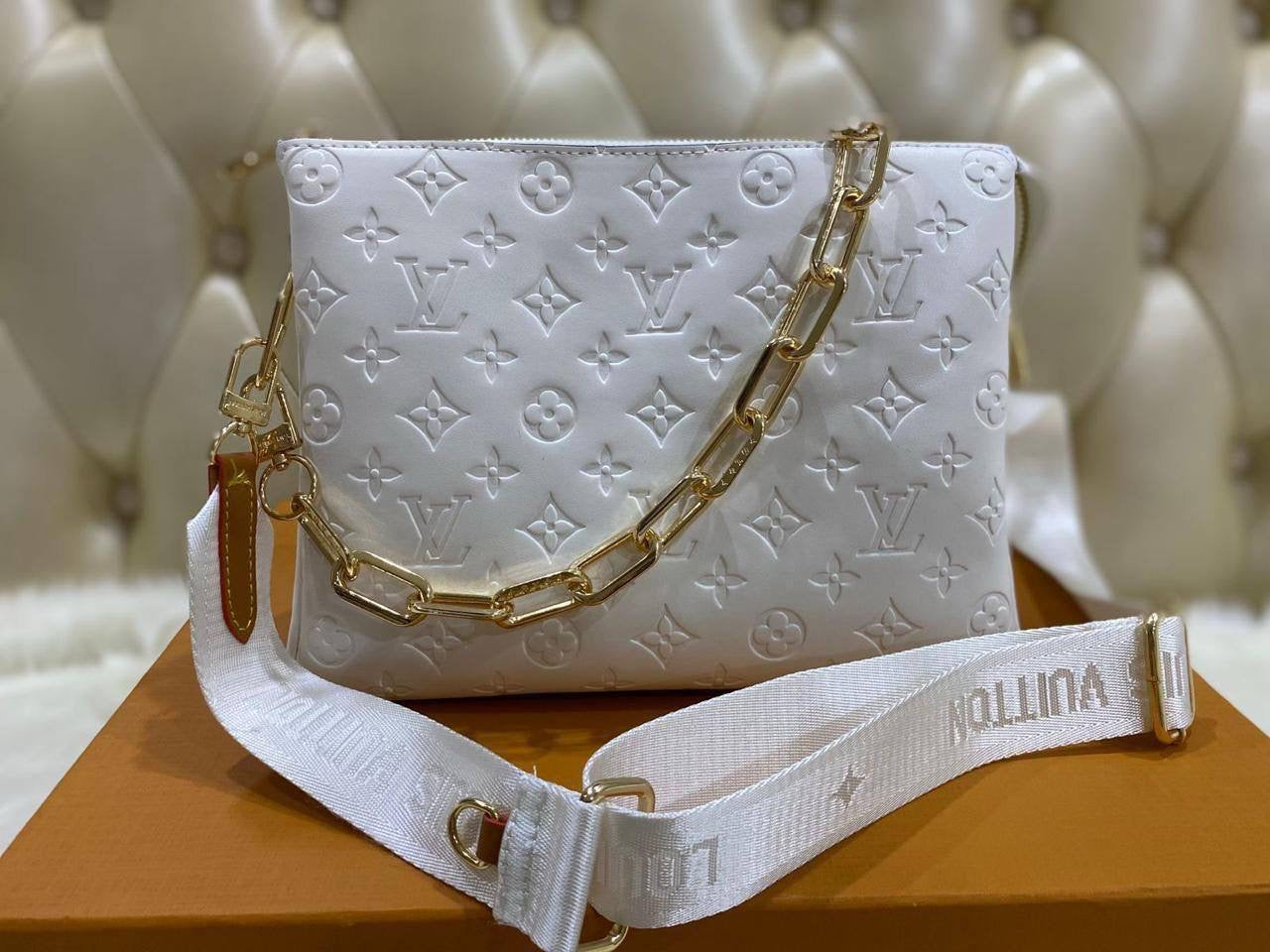 LV -6 No 
100 dhs🇦🇪
with box
🎁🎁🎁
Zain90
♥️♥️♥️